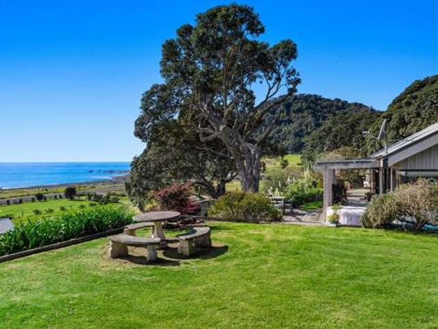 House for sale in Omokoroa, Bay Of Plenty