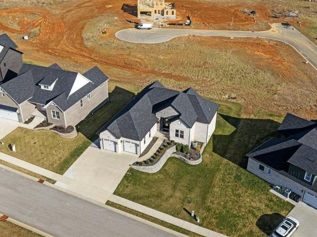 House for sale in Cecilia, Kentucky