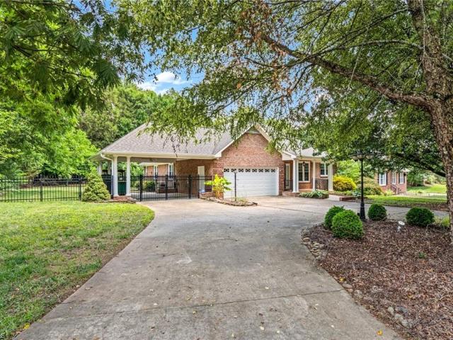 House for sale in Lewisville, North Carolina