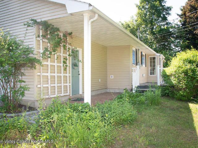 House for sale in Kinderhook, New York