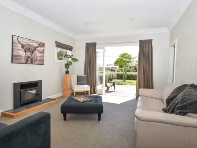 House for sale in Carterton, Wellington