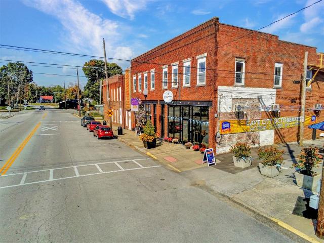Commercial for sale in Cave City, Kentucky