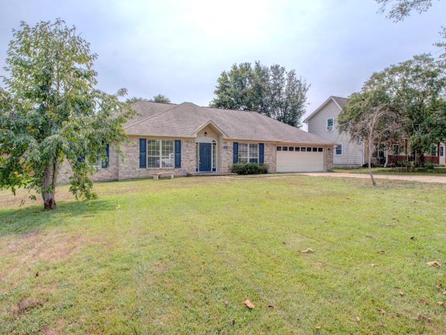 House for sale in Ark