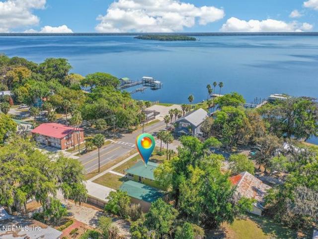 House for sale in Crescent City, Florida