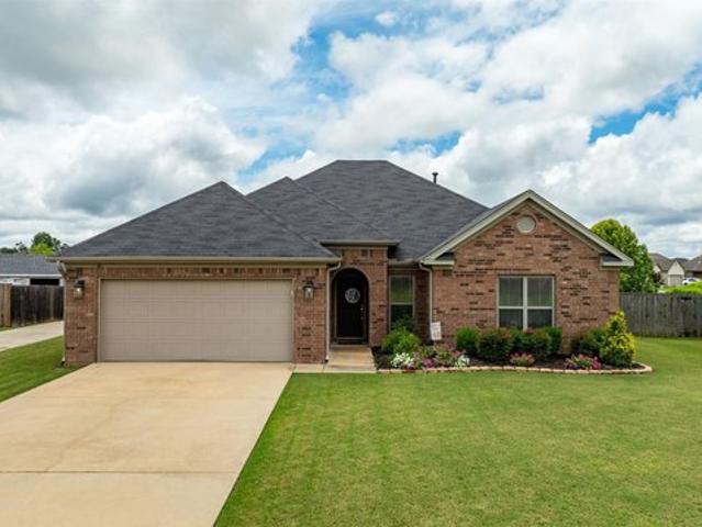 House for sale in Ark