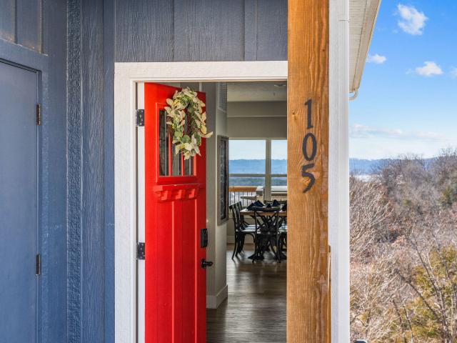 House for sale in Stone, Missouri
