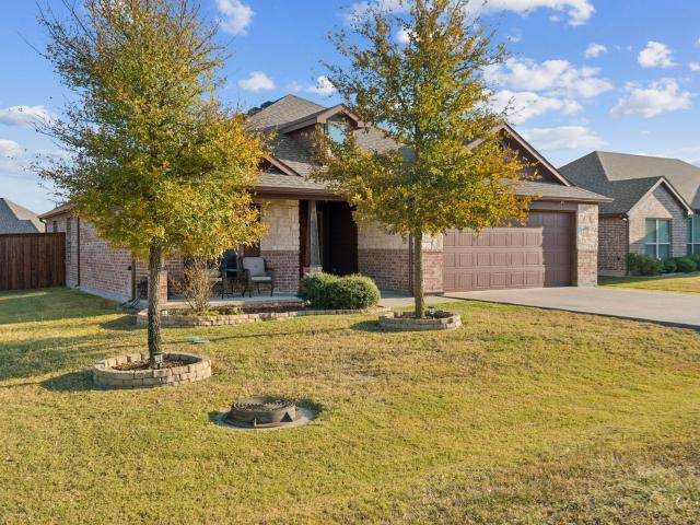 House for sale in Ellis, Texas
