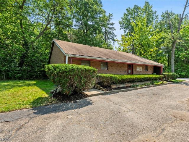 Commercial for sale in Berea, Ohio