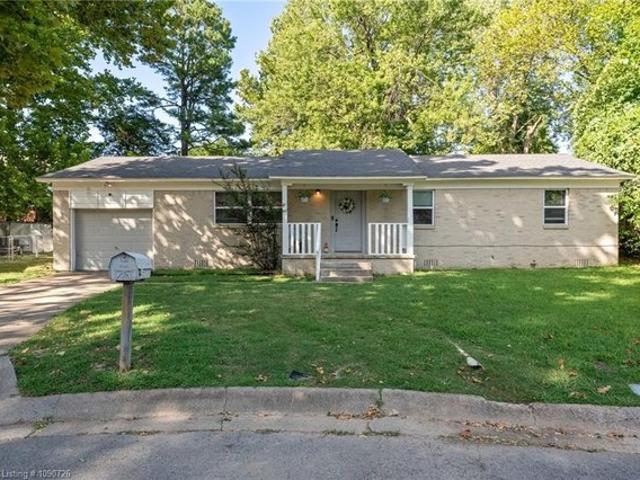 House for sale in Ark