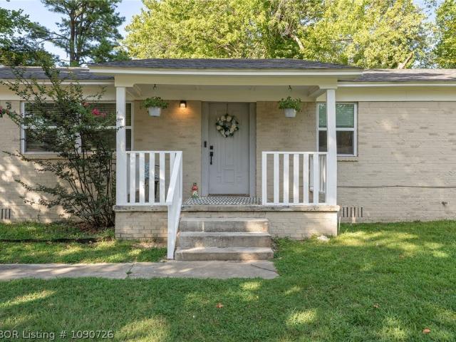 House for sale in Ark