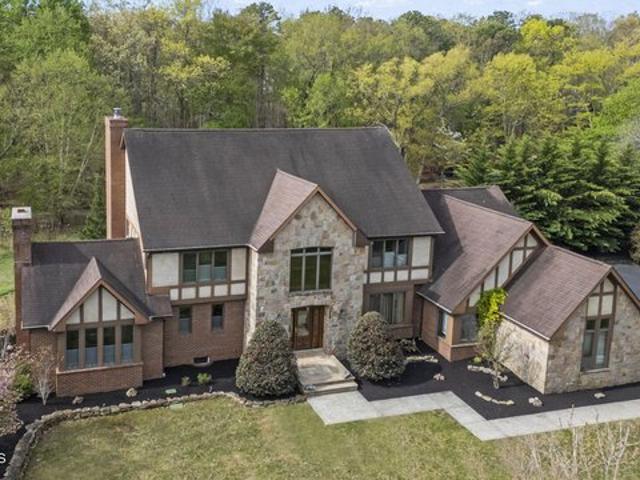 House for sale in Monmouth, New Jersey