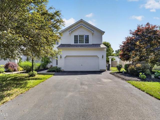 Townhouse for sale in Saratoga, New York
