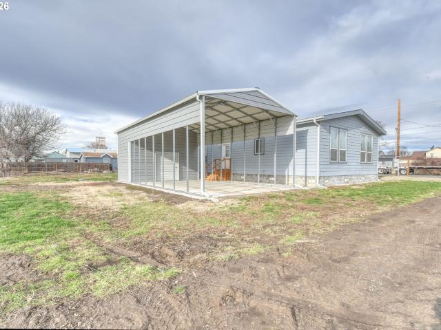 House for sale in Oregonia