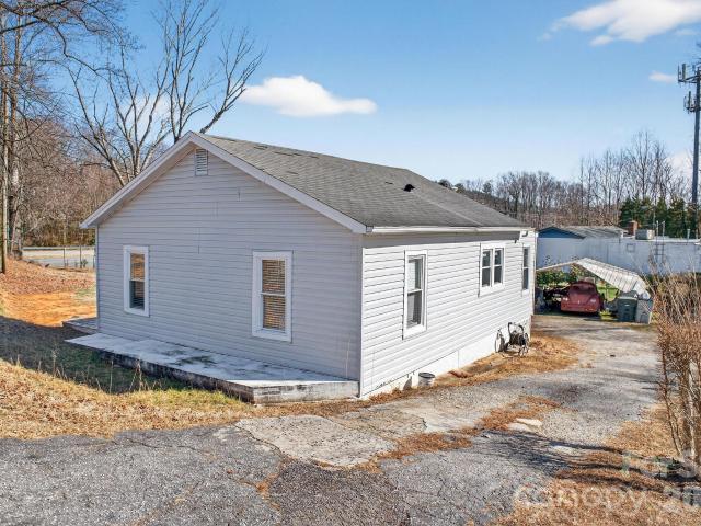 House for sale in Lenoir, North Carolina