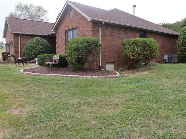 House for sale in Mount Sterling, Montgomery County