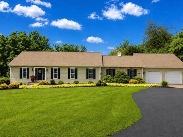House for sale in Falling Waters, West Virginia