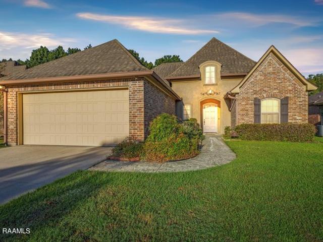 House for sale in Broussard, Lafayette Parish