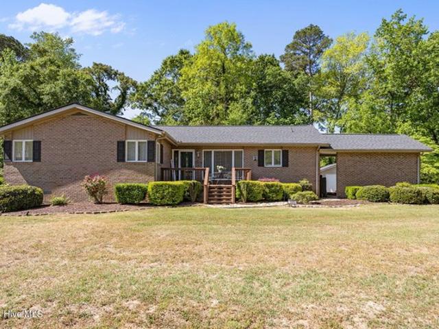 House for sale in Washington, North Carolina