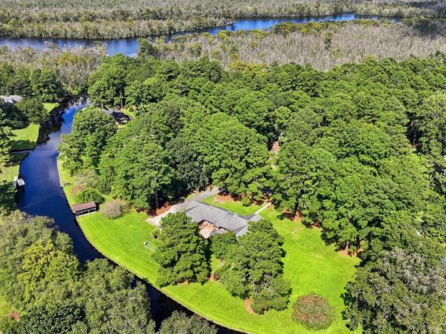 House for sale in Elizabeth City, North Carolina