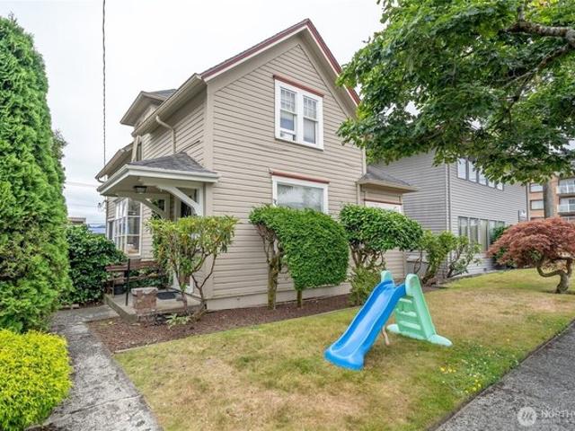House for sale in Aberdeen, Washington