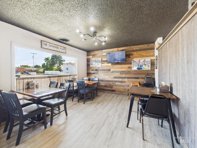 Commercial for sale in Emmett