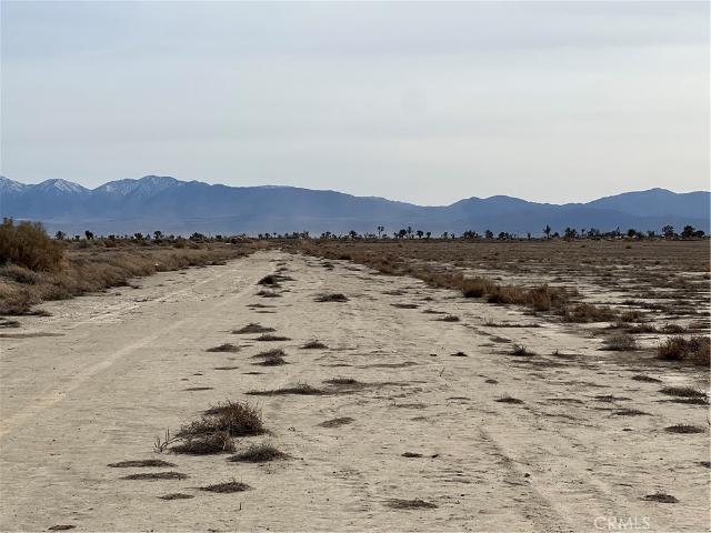 Land for sale in Lancaster, California