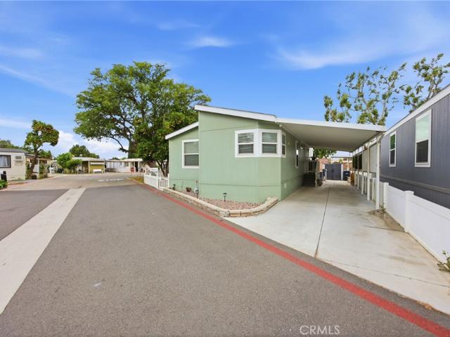House for sale in Tustin, California