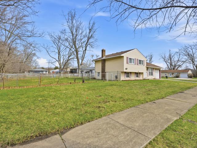 House for sale in Glenwood, Illinois