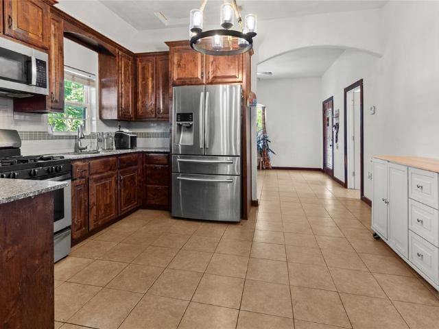 House for sale in Ellis, Texas