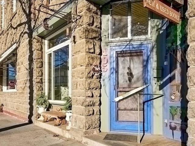 Townhouse for sale in Oregonia