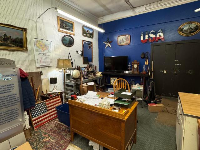 Commercial for sale in Sigourney, Iowa
