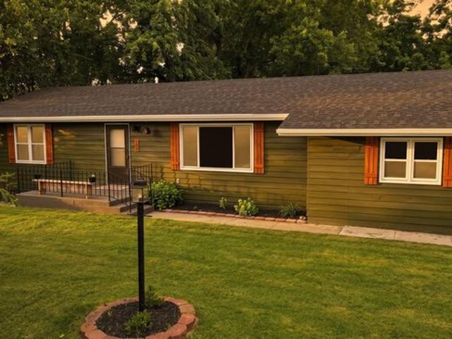 House for sale in Clever, Missouri