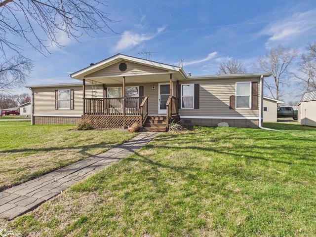 House for sale in Mahaska, Iowa