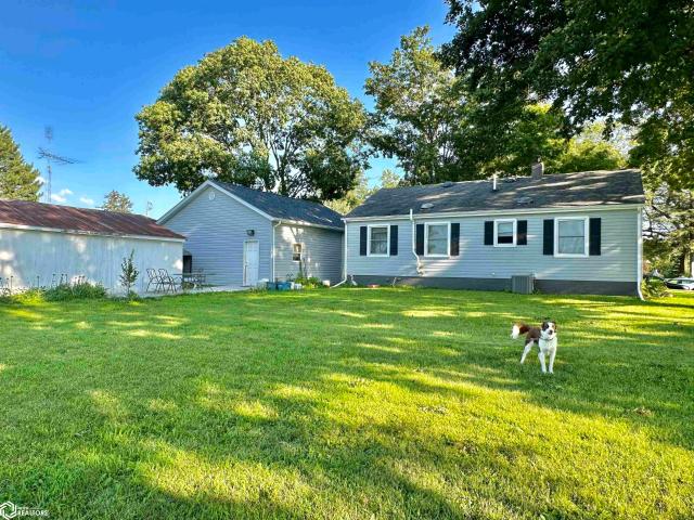 House for sale in Roseville, Illinois