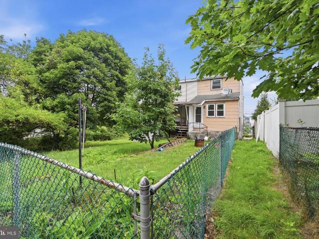 Townhouse for sale in Minersville, Pennsylvania