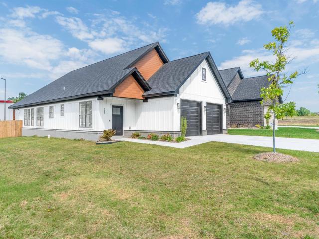 House for sale in Ark