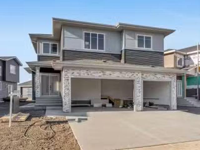 House for sale in Saint Albert, Alberta