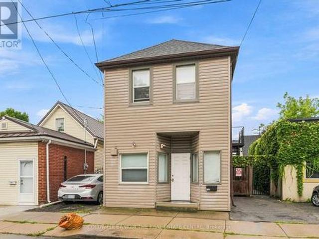 House for sale in Ancaster, Ontario
