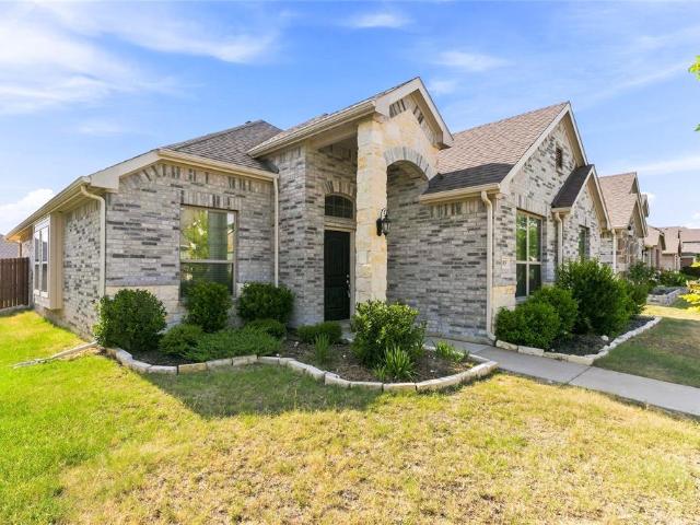 House for sale in Ellis, Texas