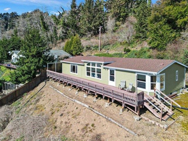 House for sale in Klamath, California