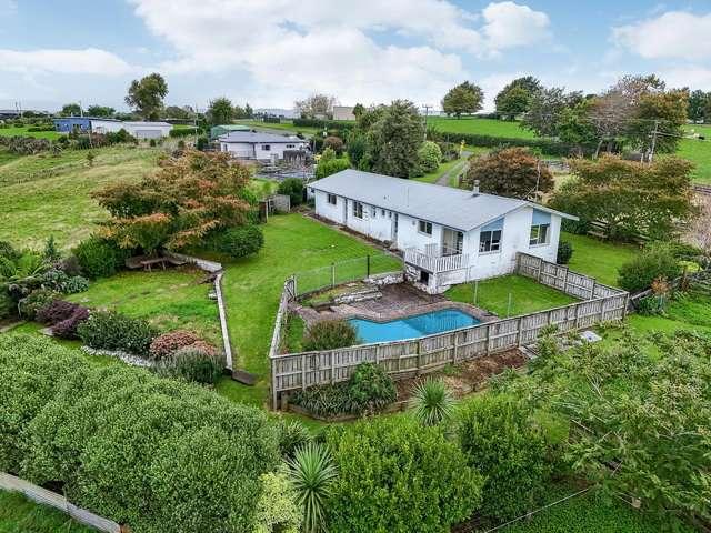 Property for sale in Ngahinapouri, Waikato