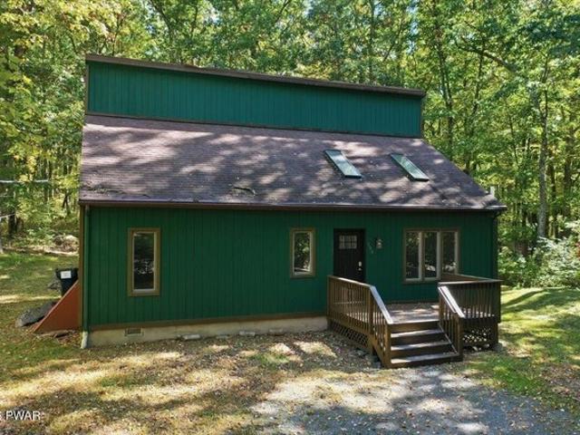 House for sale in Hawley, Wayne County