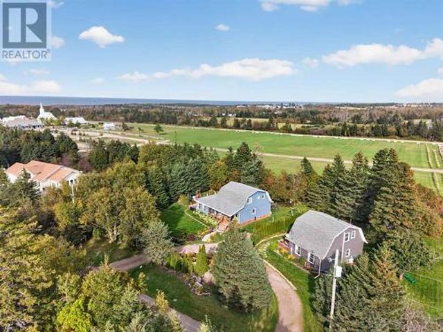 House for sale in Cavendish, Queens County