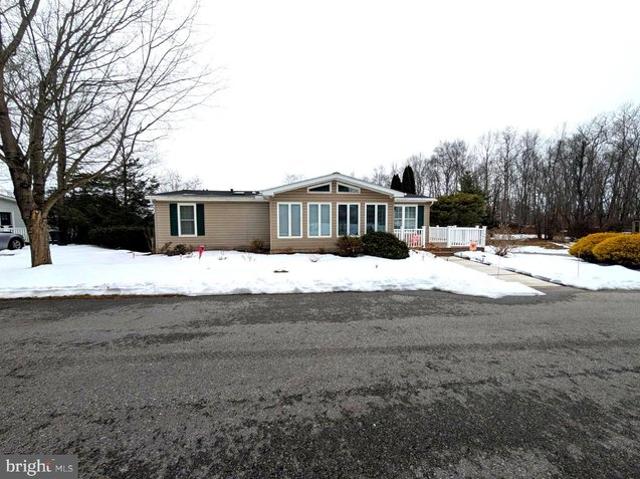 House for sale in Abbottstown, Pennsylvania