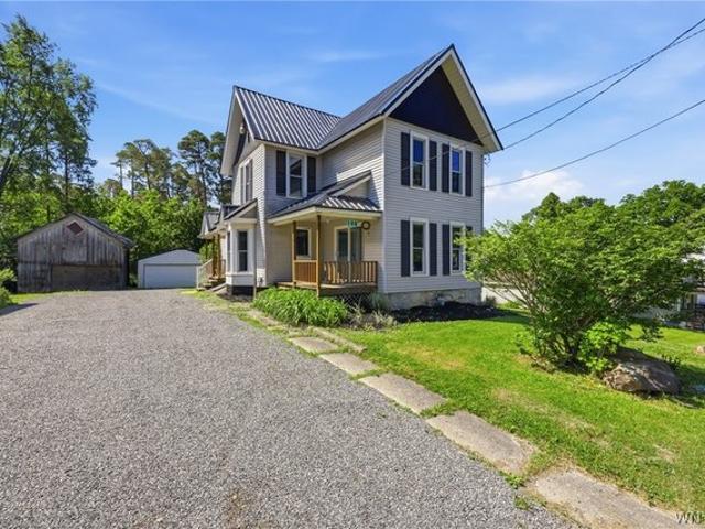 House for sale in Holland, New York