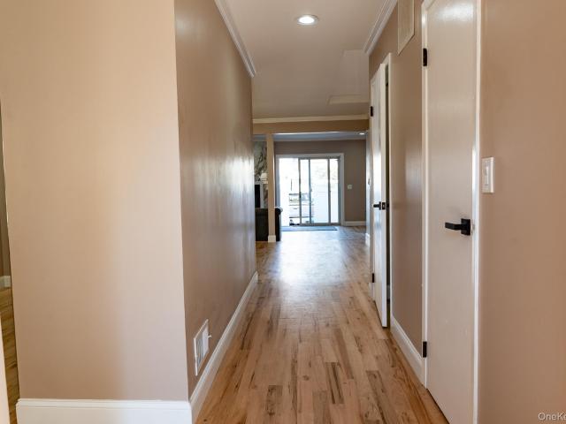 Condo for sale in Hidden Ridge, Syosset