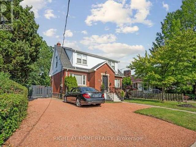 House for sale in Niagara, Ontario