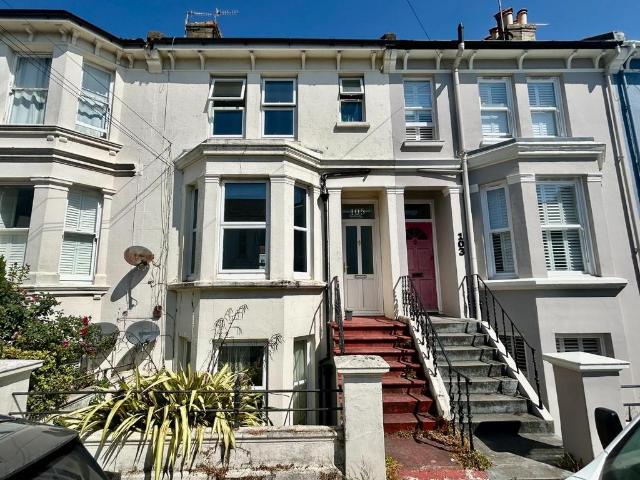 House for rent in Aldrington