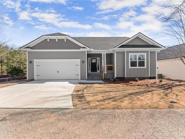 House for sale in Commerce, Georgia