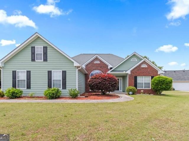 House for sale in Grayson, Georgia